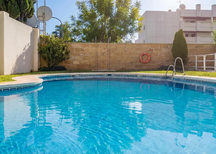 Vacation I Puente Apartment, Brand-new, Exclusive Location In Golden Mile, Close To Fine Dining, The And The Marina شقة *