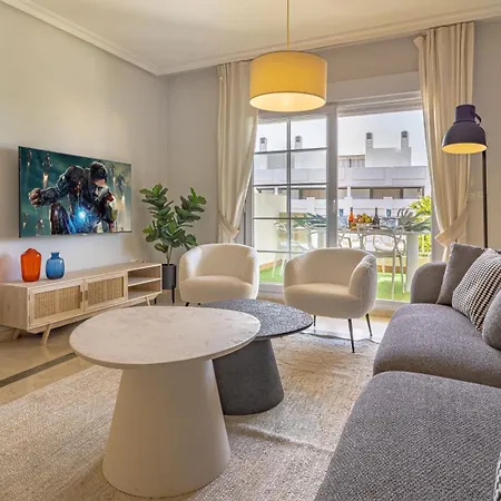 Vacation I Puente Apartment, Brand-new, Exclusive Location In Golden Mile, Close To Fine Dining, The And The Marina *