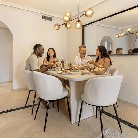 Vacation I Puente Apartment, Brand-new, Exclusive Location In Golden Mile, Close To Fine Dining, The And The Marina Marbella