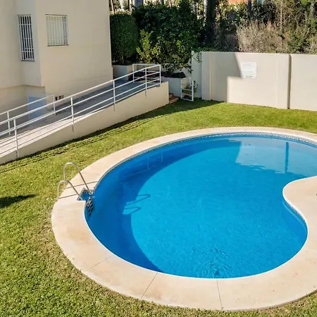 Vacation I Puente Apartment, Brand-new, Exclusive Location In Golden Mile, Close To Fine Dining, The And The Marina Appartamento