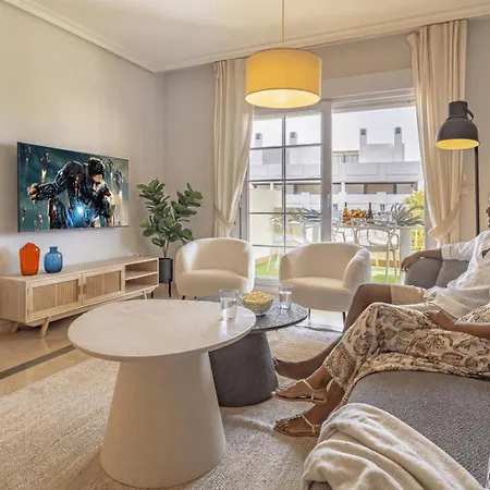 Apartment Vacation I Puente Apartment, Brand-new, Exclusive Location In Golden Mile, Close To Fine Dining, The And Puerto Banus *
