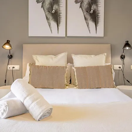 Vacation I Puente Apartment, Brand-new, Exclusive Location In Golden Mile, Close To Fine Dining, The And The Marina * Marbella