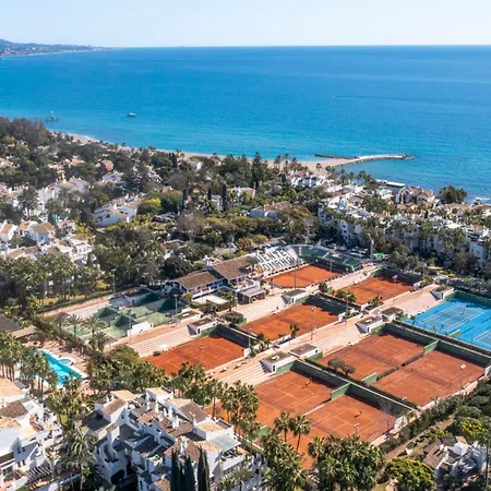 Vacation I Puente Apartment, Brand-new, Exclusive Location In Golden Mile, Close To Fine Dining, The And The Marina Apartman *