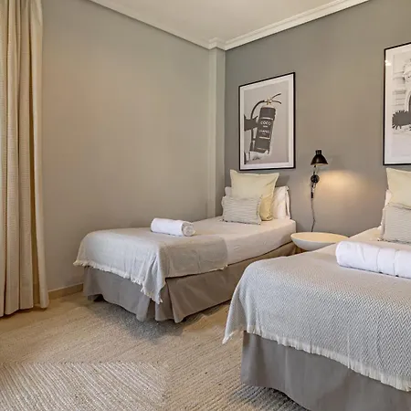 Vacation I Puente Apartment, Brand-new, Exclusive Location In Golden Mile, Close To Fine Dining, The And The Marina * Marbella