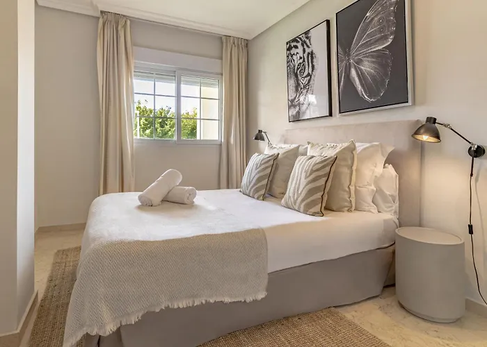 Vacation I Puente Apartment, Brand-new, Exclusive Location In Golden Mile, Close To Fine Dining, The And The Marina Apartman *