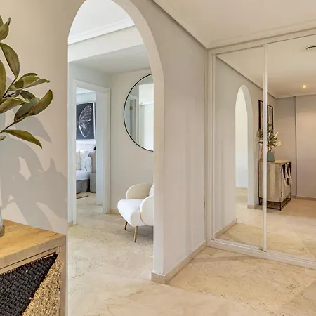 公寓 Vacation I Puente Apartment, Brand-new, Exclusive Location In Golden Mile, Close To Fine Dining, The And The Marina *