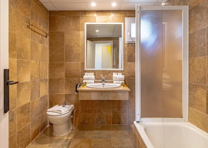 Vacation I Puente Apartment, Brand-new, Exclusive Location In Golden Mile, Close To Fine Dining, The And The Marina 公寓 马尔韦利亚